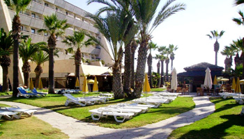 Отель Palm Beach 4*
